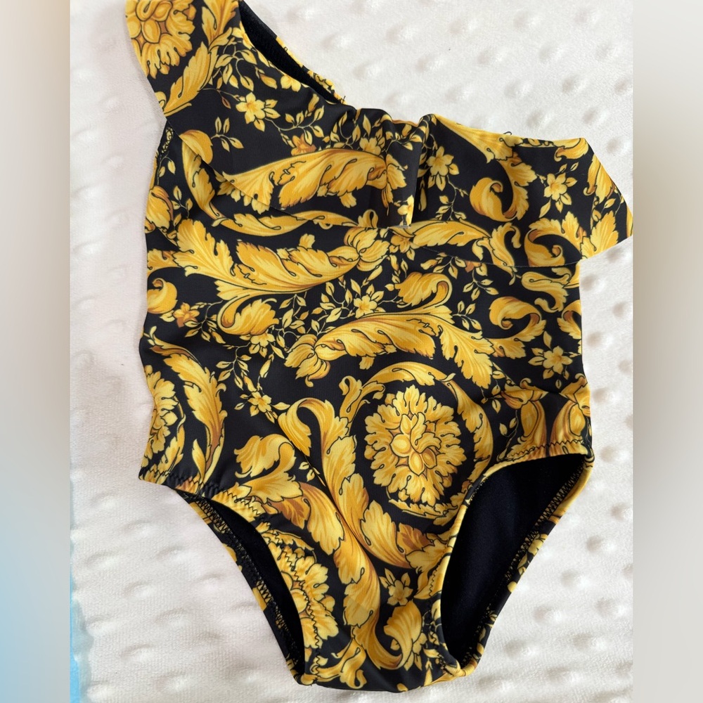 Versace infant One-Shoulder barroco swimsuit- Black and Gold 3 to 6 months. - Picture 2 of 4